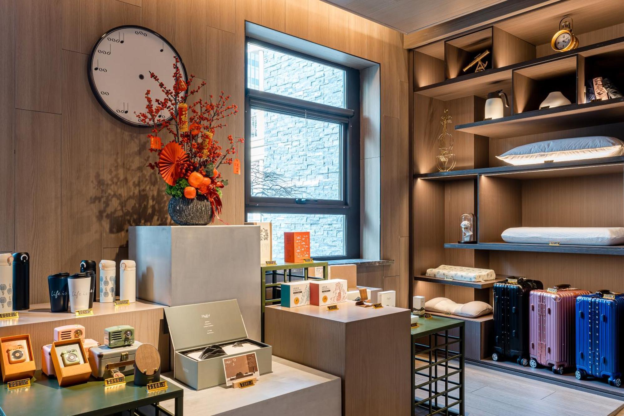 Atour Hotel Shanghai World Expo West Gaoke Road Экстерьер фото